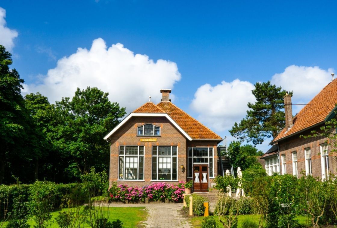 De Aude Schúele - Gezellige Groepsaccommodatie op Schiermonnikoog